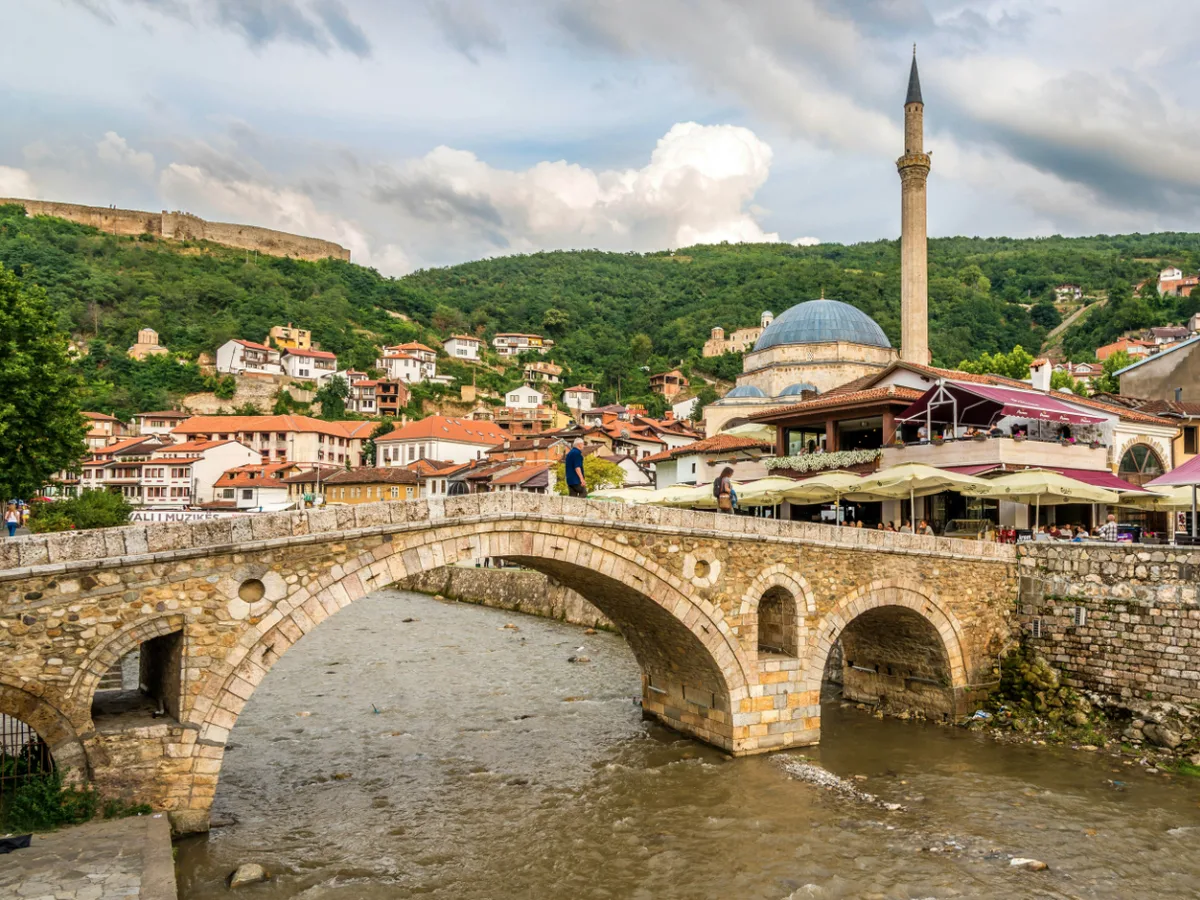Prizren — Cultural Capital of Kosovo — Português Audio Tour Albania